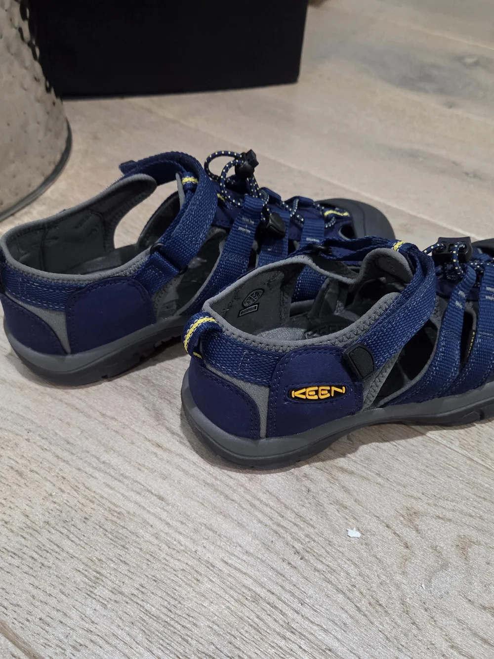 Keen Kids Navy and Yellow Hook-and-Loop Sport Sandals